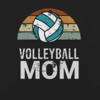 Волейбольный мяч на ретро-полосах и надпись Volleyball Mom